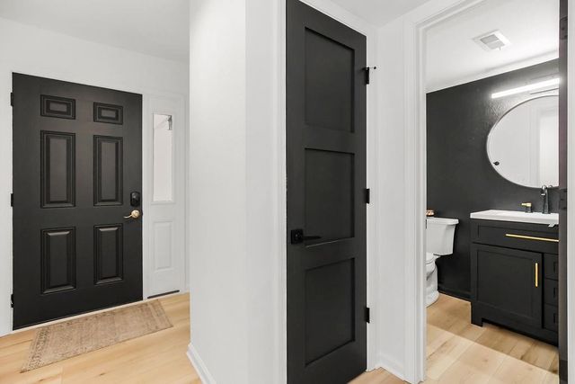 5932 NE Moonstone Drive 3B, Lee's Summit, MO 64064