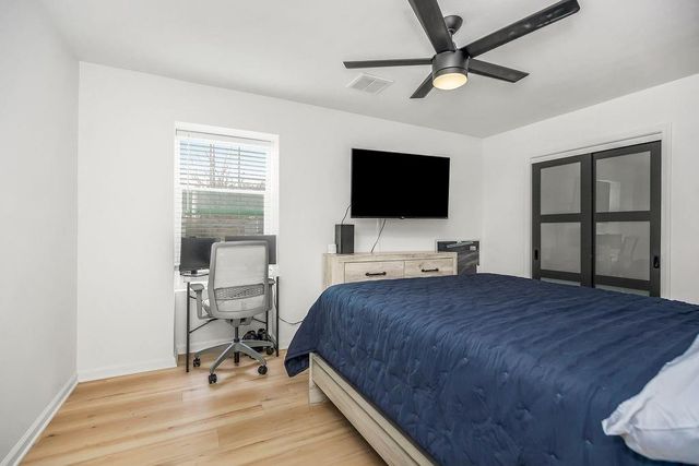 5932 NE Moonstone Drive 3B, Lee's Summit, MO 64064