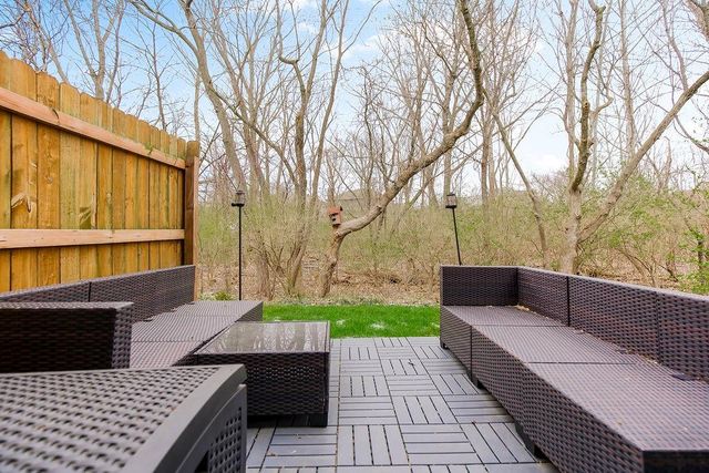 5932 NE Moonstone Drive 3B, Lee's Summit, MO 64064