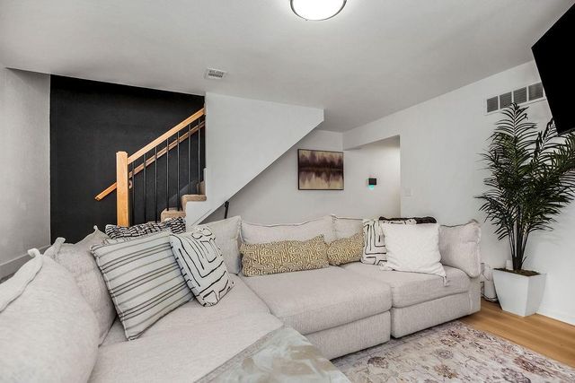 5932 NE Moonstone Drive 3B, Lee's Summit, MO 64064