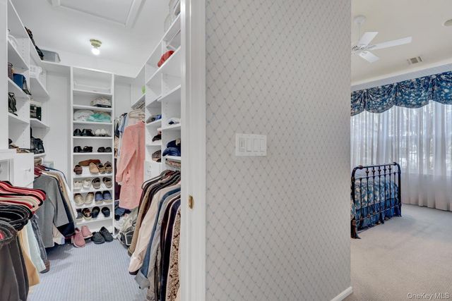 202 Carriage Lane, Plainview, NY 11803