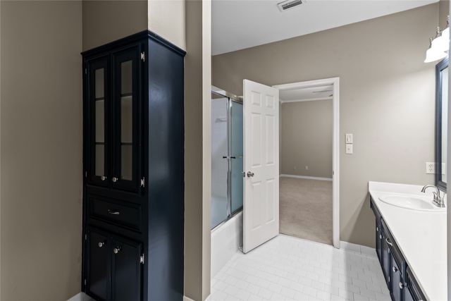 2005 E Kings Highway, Shreveport, LA 71105