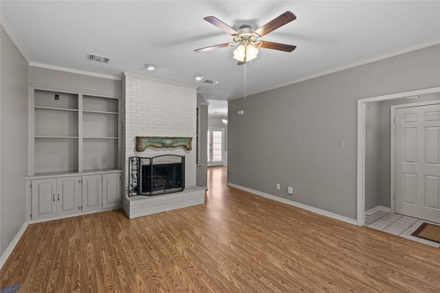 2005 E Kings Highway, Shreveport, LA 71105