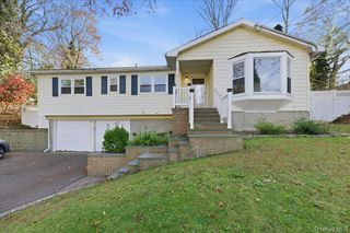 260 Lower Rocky Point Road, Sound Beach, NY 11789