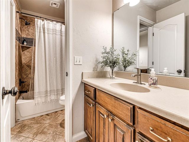 1905 NW 193rd Circle, Edmond, OK 73012