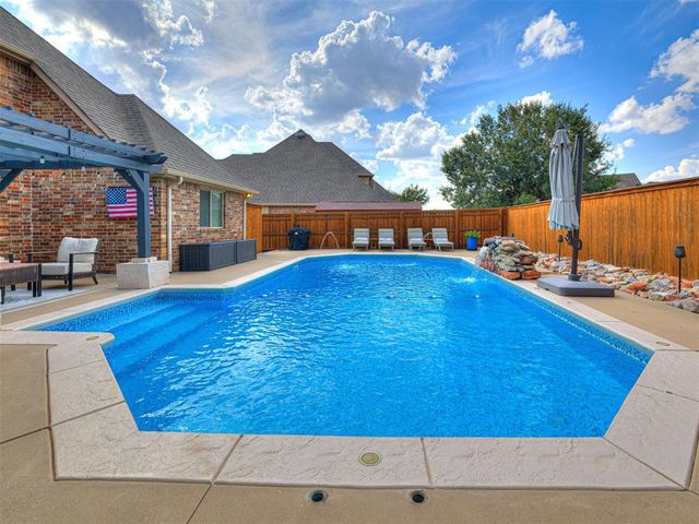 1905 NW 193rd Circle, Edmond, OK 73012