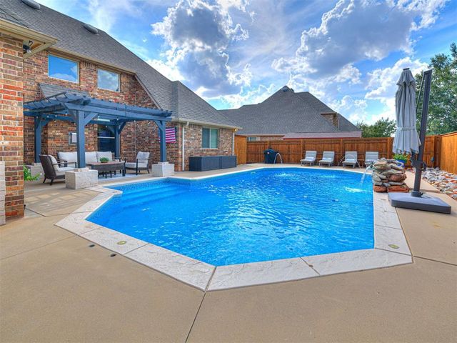 1905 NW 193rd Circle, Edmond, OK 73012