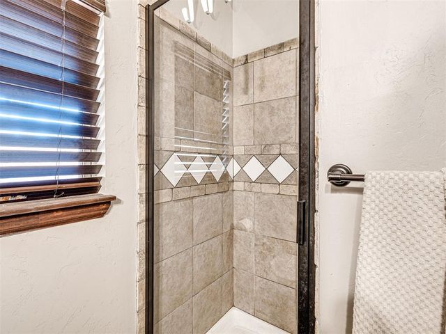1905 NW 193rd Circle, Edmond, OK 73012