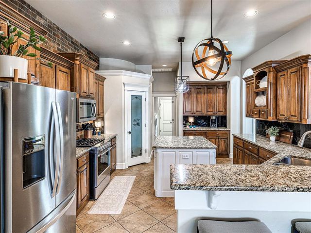 1905 NW 193rd Circle, Edmond, OK 73012
