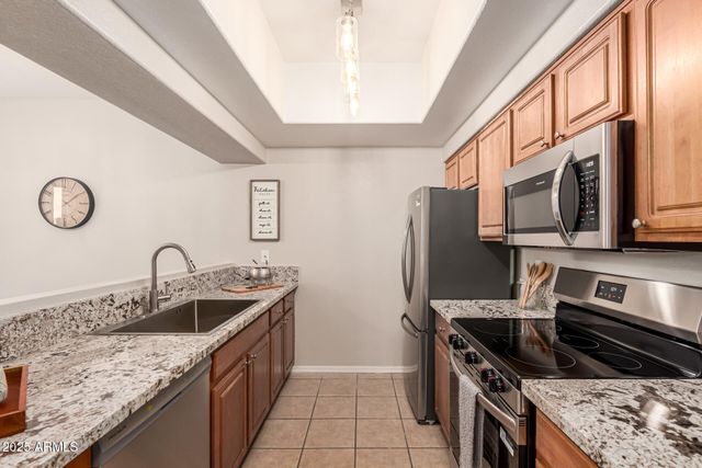 3434 E BASELINE Road 208, Phoenix, AZ 85042