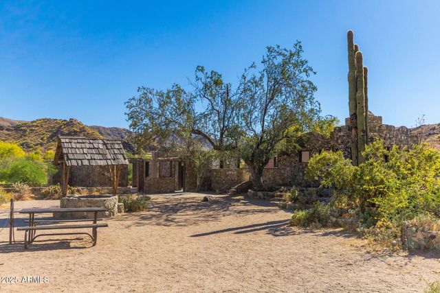 3434 E BASELINE Road 208, Phoenix, AZ 85042