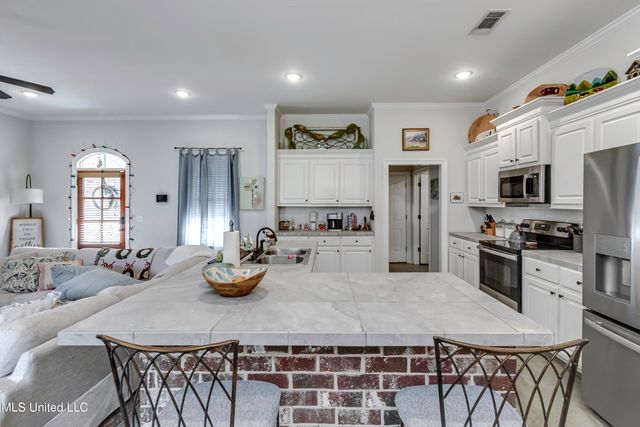 919 Filmore Drive, Brandon, MS 39042