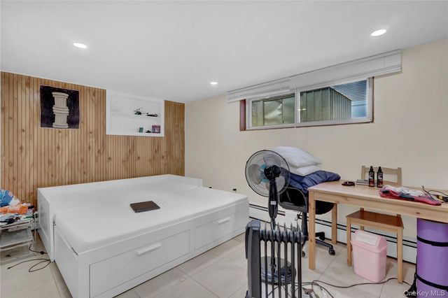 211 Cantiague Rock Road, Westbury, NY 11590