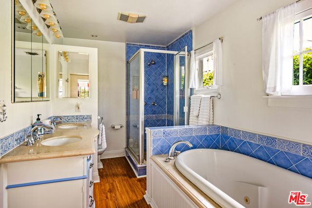 41 Vicente Terrace, Santa Monica, CA 90401