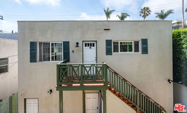41 Vicente Terrace, Santa Monica, CA 90401