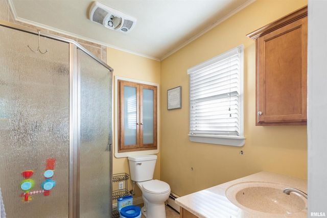 203 E Saint Louis Street, West Frankfort, IL 62896