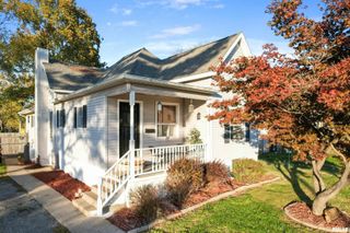 203 E Saint Louis Street, West Frankfort, IL 62896