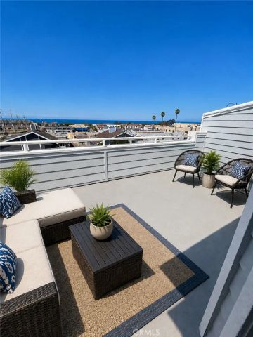 407 Anita B, Redondo Beach, CA 90278