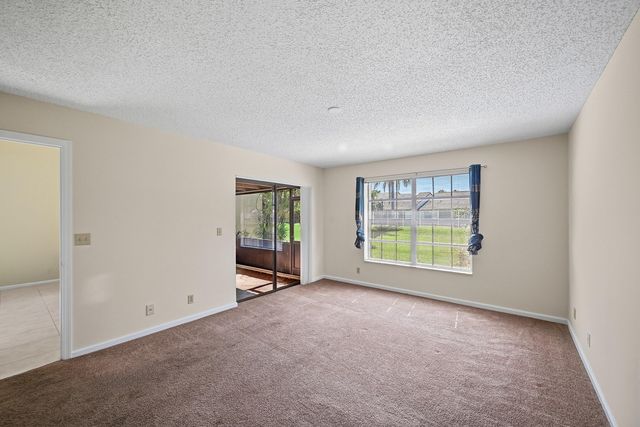 440 Ashwood Place, Boca Raton, FL 33431