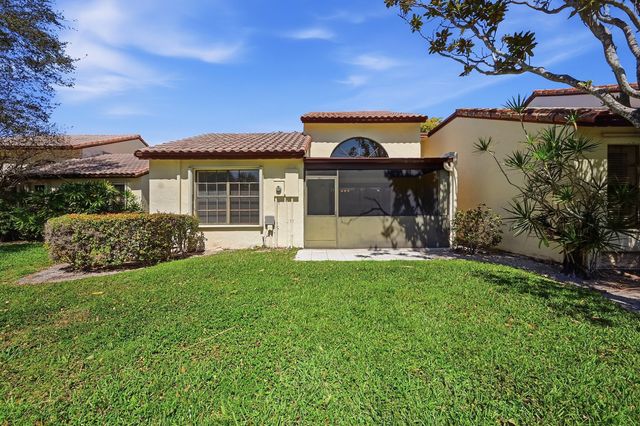 440 Ashwood Place, Boca Raton, FL 33431