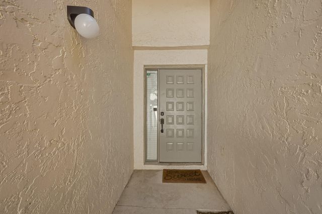 440 Ashwood Place, Boca Raton, FL 33431