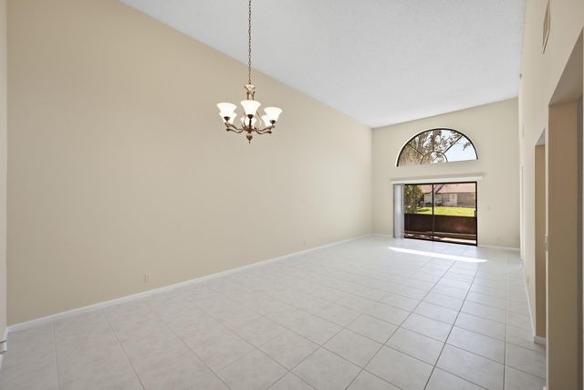 440 Ashwood Place, Boca Raton, FL 33431