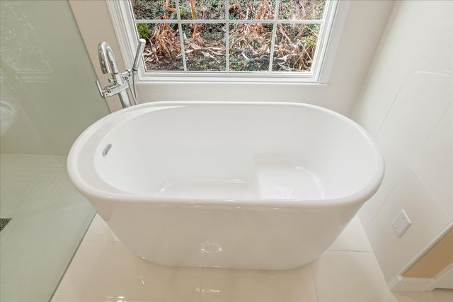 9526 Fayette Dr, Brentwood, TN 37027