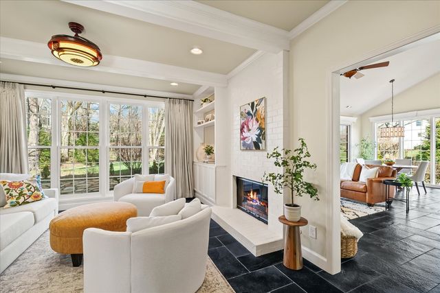 9526 Fayette Dr, Brentwood, TN 37027