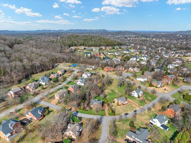 9526 Fayette Dr, Brentwood, TN 37027