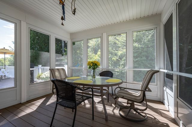 20 Bridge Rd 31, Northampton, MA 01062