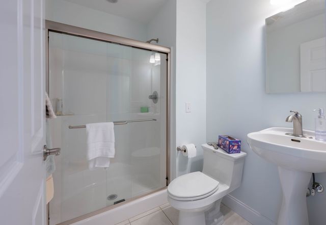 20 Bridge Rd 31, Northampton, MA 01062