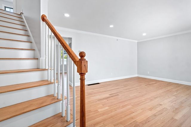 861 Washington St 2, Canton, MA 02021