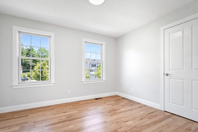 861 Washington St 2, Canton, MA 02021