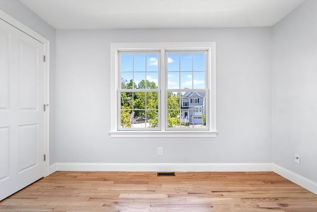 861 Washington St 2, Canton, MA 02021