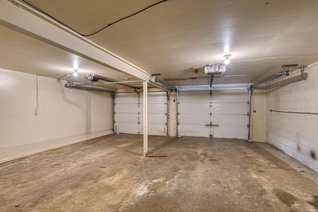 20 W HIGHWAY 62, Mount Vernon, IN 47620
