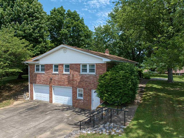 20 W HIGHWAY 62, Mount Vernon, IN 47620