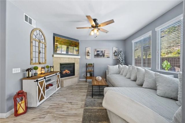 33164 Puffin Street, Temecula, CA 92592