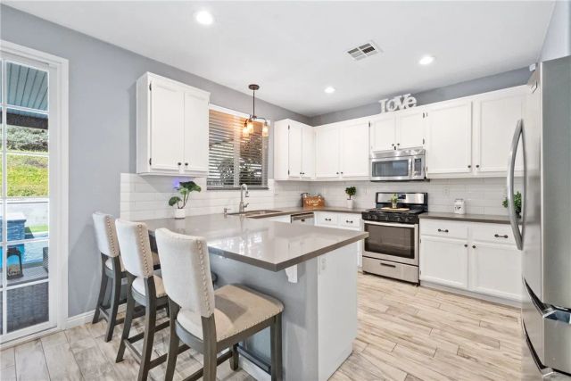 33164 Puffin Street, Temecula, CA 92592