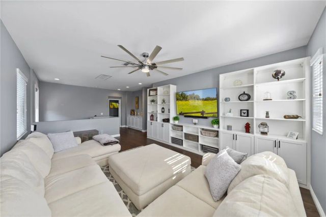 33164 Puffin Street, Temecula, CA 92592