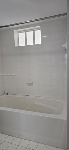 7280 SW 90th St 601, Miami, FL 33156