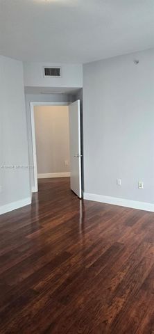 7280 SW 90th St 601, Miami, FL 33156