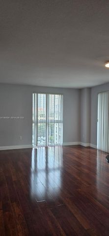 7280 SW 90th St 601, Miami, FL 33156