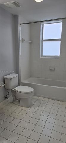 7280 SW 90th St 601, Miami, FL 33156