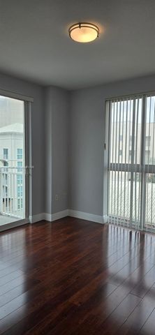 7280 SW 90th St 601, Miami, FL 33156