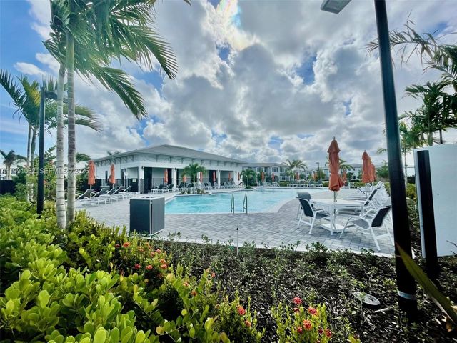 28562 SW 134th Ct, Miami, FL 33033