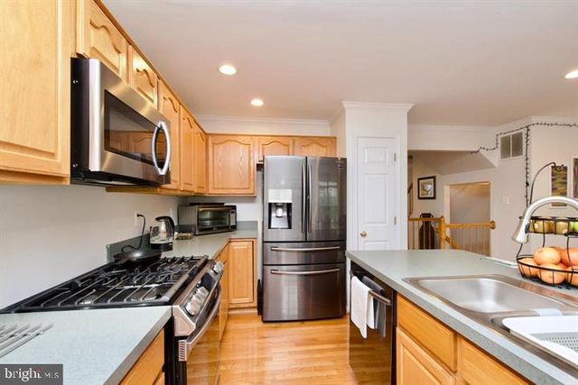 11074 WAINWRIGHT PL, Manassas, VA 20109