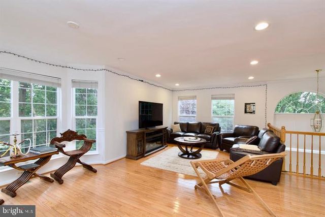 11074 WAINWRIGHT PL, Manassas, VA 20109