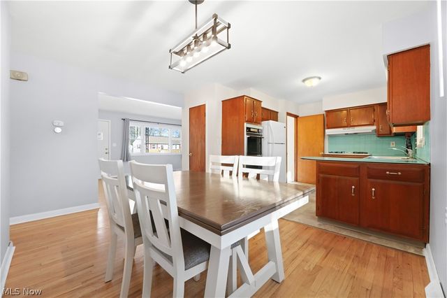 4003 Kenneth Road, Stow, OH 44224