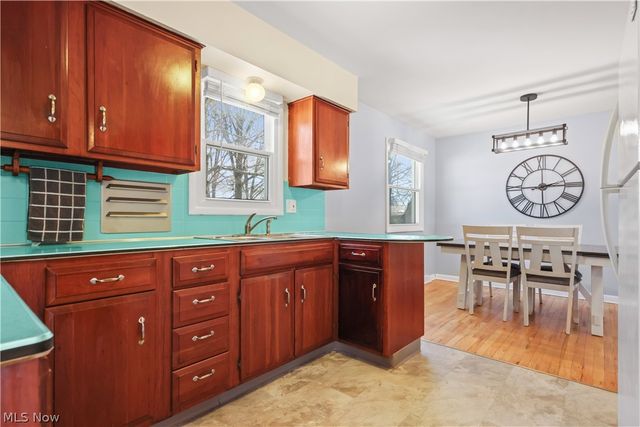 4003 Kenneth Road, Stow, OH 44224