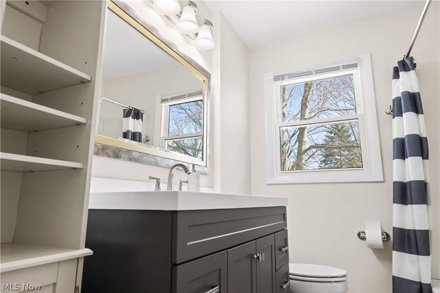 4003 Kenneth Road, Stow, OH 44224